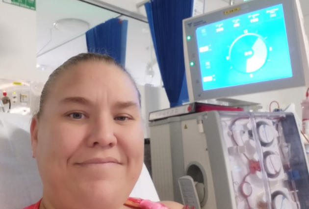 A woman named Jaime who is on dialysis